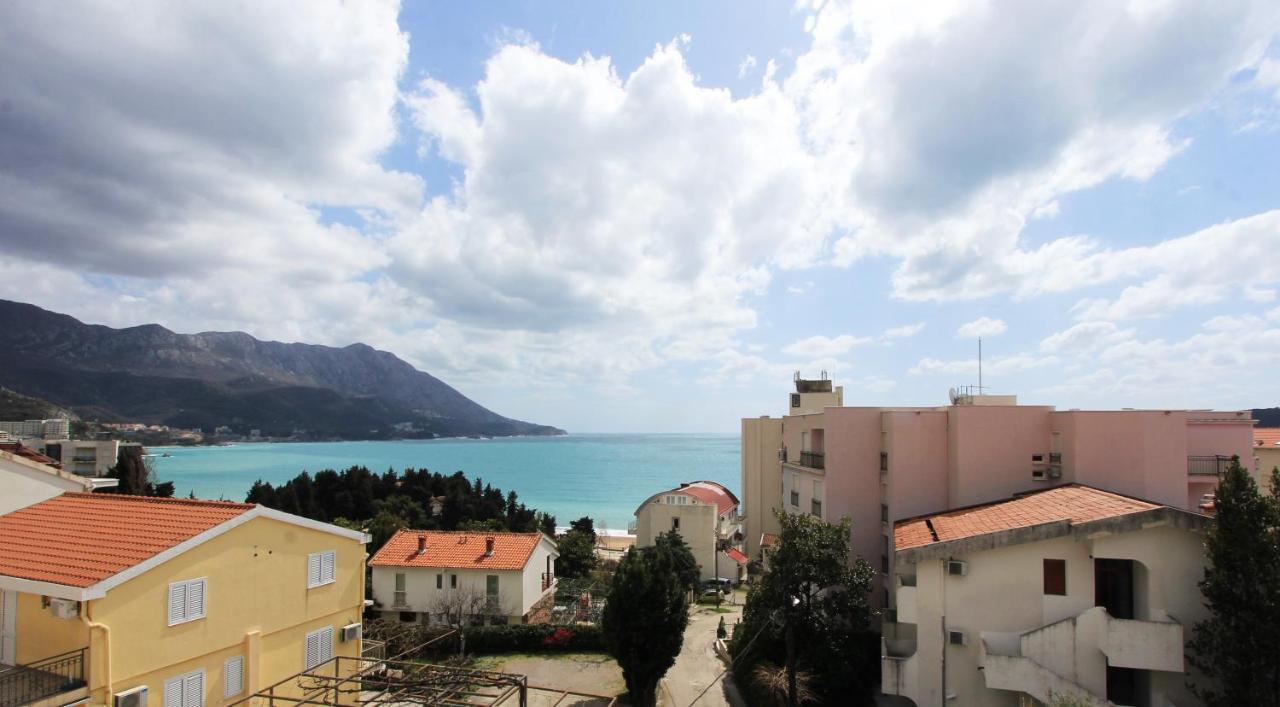 Apartment Sea View In Becici *
